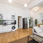 Charming Loft In Berlin Moabit